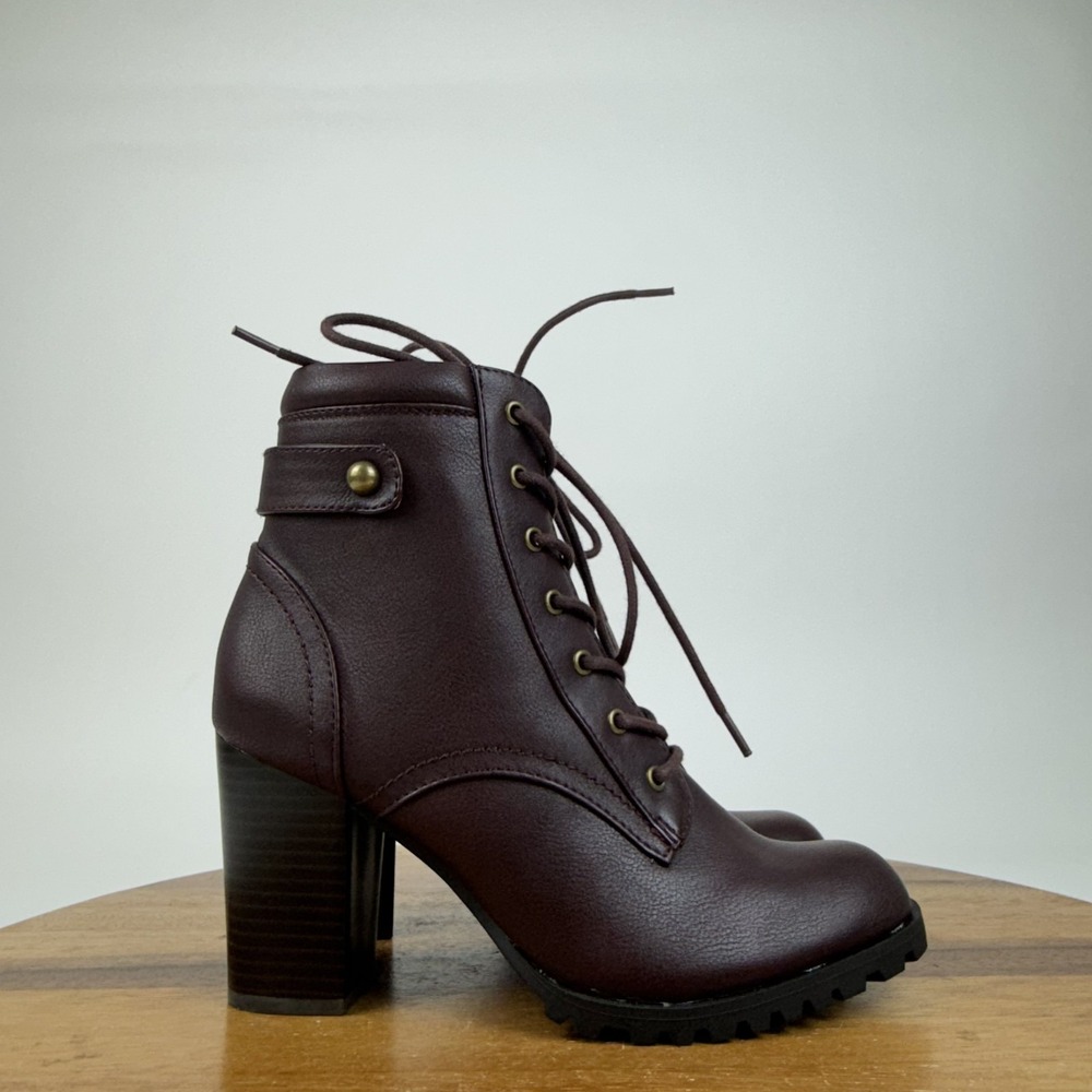 New Womens Style & Co Cassyn Maroon Faux Leather Heeled Combat Boots Size 5.5 M
